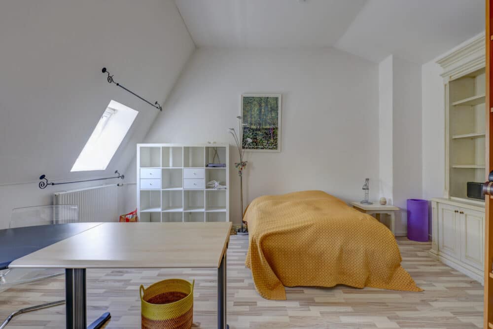 Schlafzimmer unterm Dach